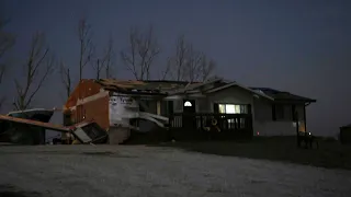 Iowa storm aftermath: Thousands without power, National Weather Service to survey damage