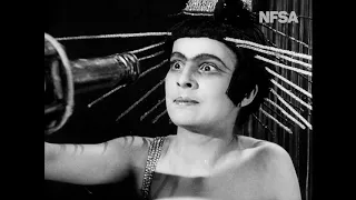 Aelita, Queen of Mars - Earthlings arrive in Mars (1924)