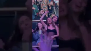 Hailey Bieber and Kendall Jenner dancing on Harry Styles concert