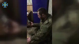 Зрадник України, майор окупаційних військ дзвонить додому