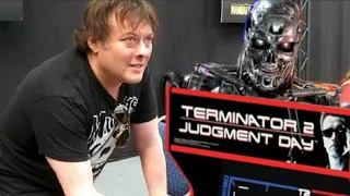 Edward FURLONG signing a 2nd Terminator 2 Arcade 1UP machine 🕹️ @ Comic Con Brussels May 11 2024