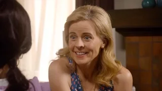 Lady Dynamite | official trailer (2016) Maria Bamford Netflix