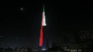 AMAZING 2015 DUBAI New Year's Eve Fireworks - Khalifa, Downtown Dubai 2015 New Year's Eve Fireworks