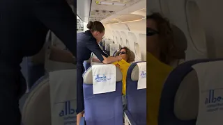 Briefing of a blind passenger