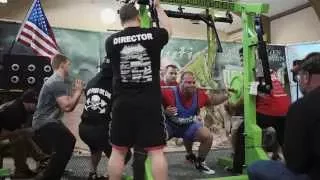 Derek Poundstone 700lbs Squat Fail and Injury