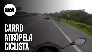 Motociclista flagra carro tentando fugir após atropelar ciclista em SP