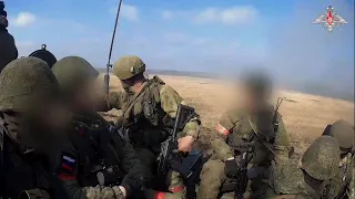 Il video della propaganda russa: lo scontro ravvicinato al fronte