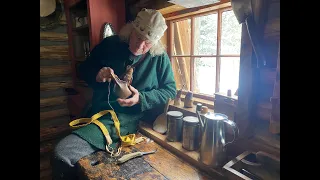 How To Make A Leather Vessel - Building a Shot Bag | PIONEER LIFE | 1700's | HISTORY | FRONTIER