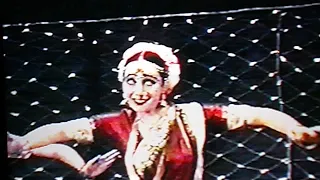 Студия индийского танца "Apsara" из Междуреченска 2001 год. Бхаратанатьям.