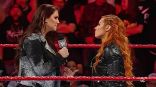 Becky Lynch ataca a Stephanie McMahon - WWE Raw 04/02/2019 (En Español)