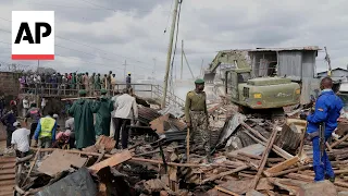 Kenya’s government demolishes houses in flood-prone areas, offers $75 in aid