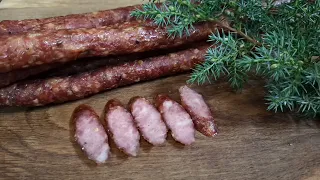 Spicy kabanos sausages with 7 kg of meat.