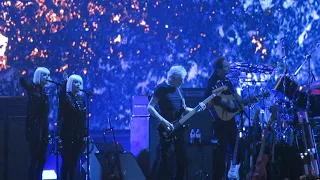 Roger Waters -Breathe  ( Live in SKK Saint-Petersburg 29.08.18)