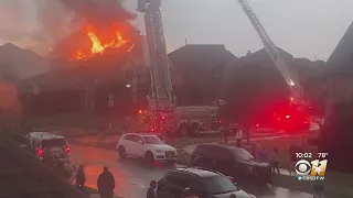 2 homes in Frisco catch on fire during severe weather