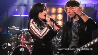 Demi Lovato - Give Your Heart a Break (Walmart Soundcheck)