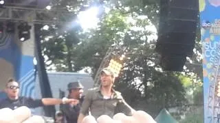 Enrique Iglesias GMA Live Concert in Central Park 8.1.2014