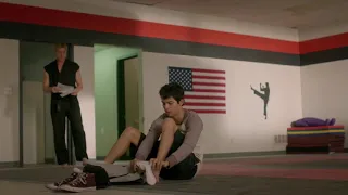 Cobra Kai S1 E3 “Esqueleto” (7/10)