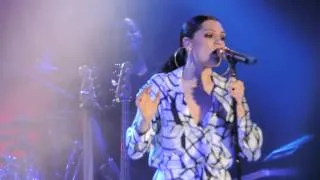 Jessie J - Bang Bang (live at Haydock)