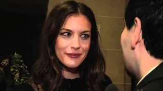 Liv Tyler Sings Her Daddy's Song