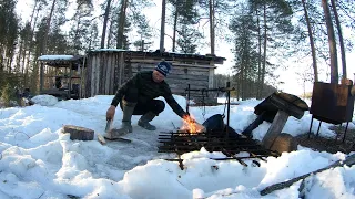 ИЗБА на ОСТРОВЕ. ТИГРОВЫЕ ЩУКИ на ТАЁЖНЫХ ОЗЁРАХ. Фильм первый.