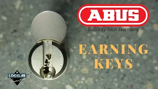 (1713) Abus Paracentric Core Picked for Keys