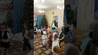 Чух-чух паровозик новогодний