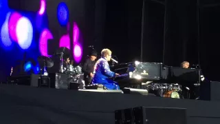Elton John performs Tiny Dancer at Outside Lands 2015