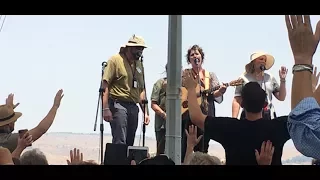 The Isaacs singing on the Sea Of Galilee  "Your Cries Have Awoken The Mater" Israel tour 2017