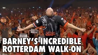 Raymond van Barneveld's INCREDIBLE Rotterdam Walk-On