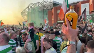 Glasgow Celtic the best in Scotland | Celtic fans celebrate winning another treble