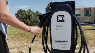 UhaulCarShare: Electric Vehicle Charging