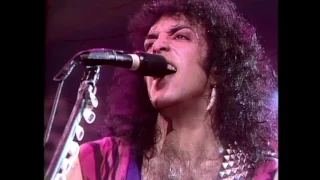 Kiss - Heaven´s On Fire - Live In Detroit, USA - 1984