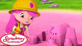 The Pink Beach Resort! 🍓Berry Bitty Adventures 🍓 Strawberry Shortcake 🍓 Cartoons for Kids