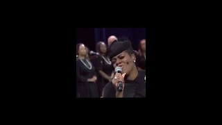 Fantasia - Precious Lord (  Aretha Franklin Homegoing)