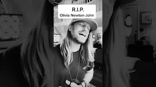 R.I.P Olivia Newton-John 😔 #olivianewtonjohn #hopelesslydevoted2u #ripolivianewtonjohn