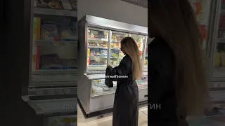 Седокова расчесывается напротив креветок 😂 #неприятныйпилягин #седакова