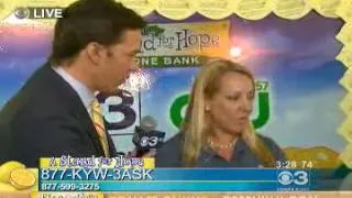 Auntie Anne's Check Presentation: 7th Annual A Stand for Hope Phone Bank