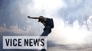 VICE News Daily: Chilean Students Clash with Police Over Education Reform