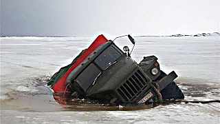 6x6 Trucks Extreme Crossing Siberian River