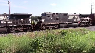 Westbound NS 35Q Elephant Style Mixed Freight Annville PA