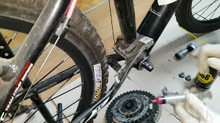 1-11.How to install square-taper cartridge bottom bracket and crank arms on a bicycle 사각 BB와 크랭크암 설치