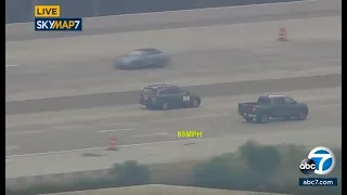 Police chase stolen vehicle suspect near Orange County