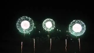 ※ヘッドフォン推奨 2013 こうのす花火大会 打上成功「正四尺玉」 鳳凰乱舞～World largest 48 inches shell～Kounosu Fireworks Display