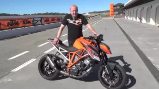 KTM 1290 Super Duke R ready for trackdays (english)