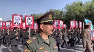 В Бишкеке проходит акция «Бессмертный полк»