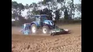 New Holland and Lemkin Saphir 7