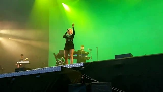 Anne-Marie "Can I get your Number" Live at Pukkelpop 2019