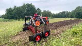 Compost Turning / Przewracanie kompostu.