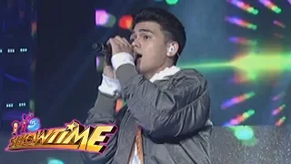 It's Showtime: Inigo sings "Dahil Sa'yo"