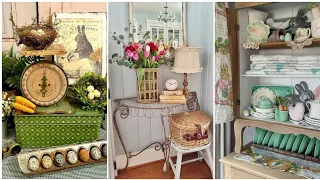 Rustic inspired Antique farmhouse decorating ideas. Shabby chic style antique farmhouse decor tips.